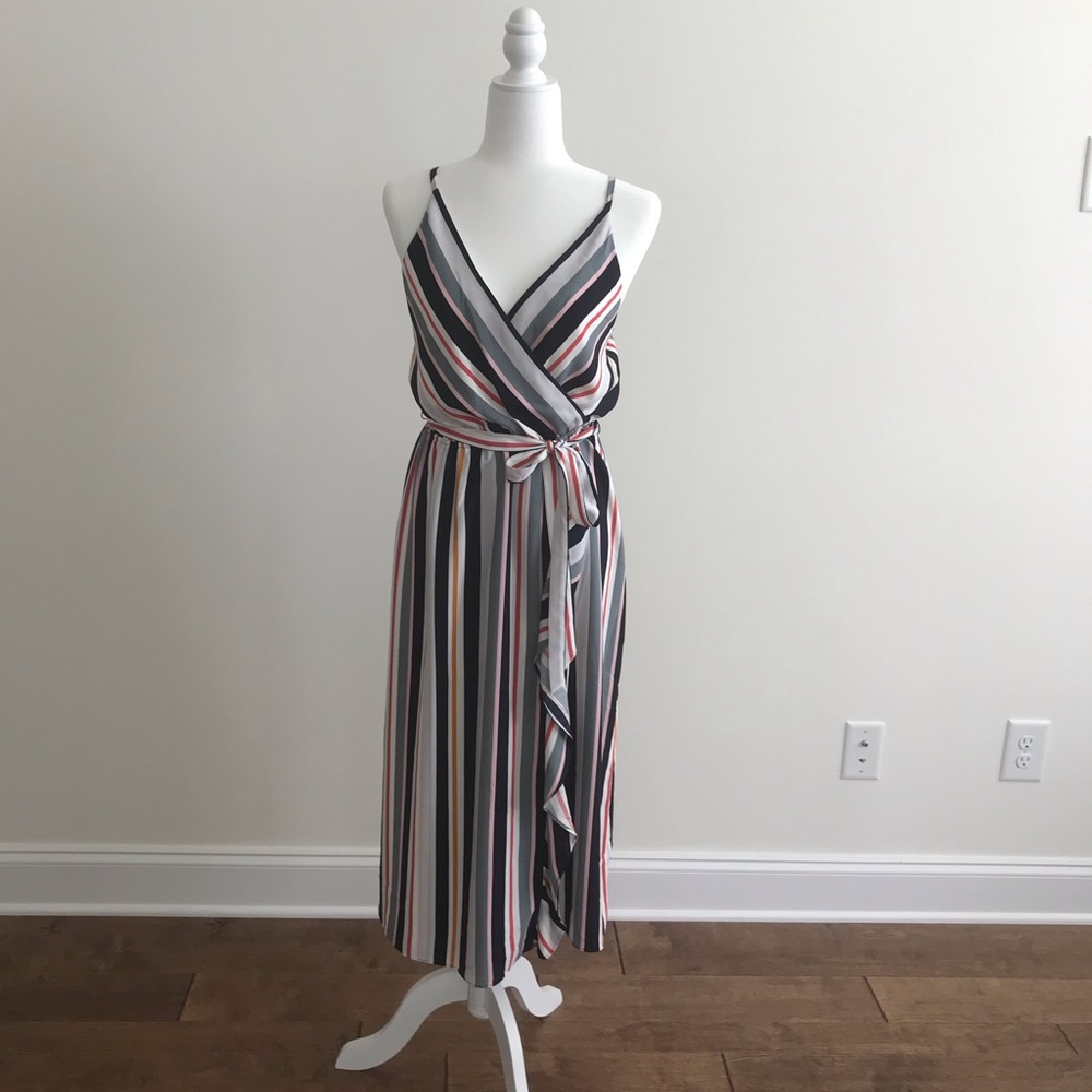 LOFT gorgeous summer dress!